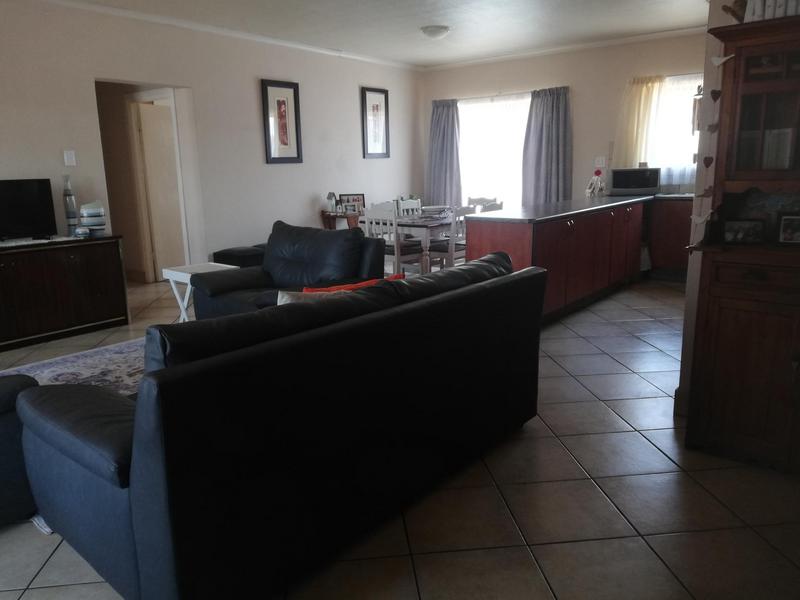 3 Bedroom Property for Sale in Vaalpark Free State